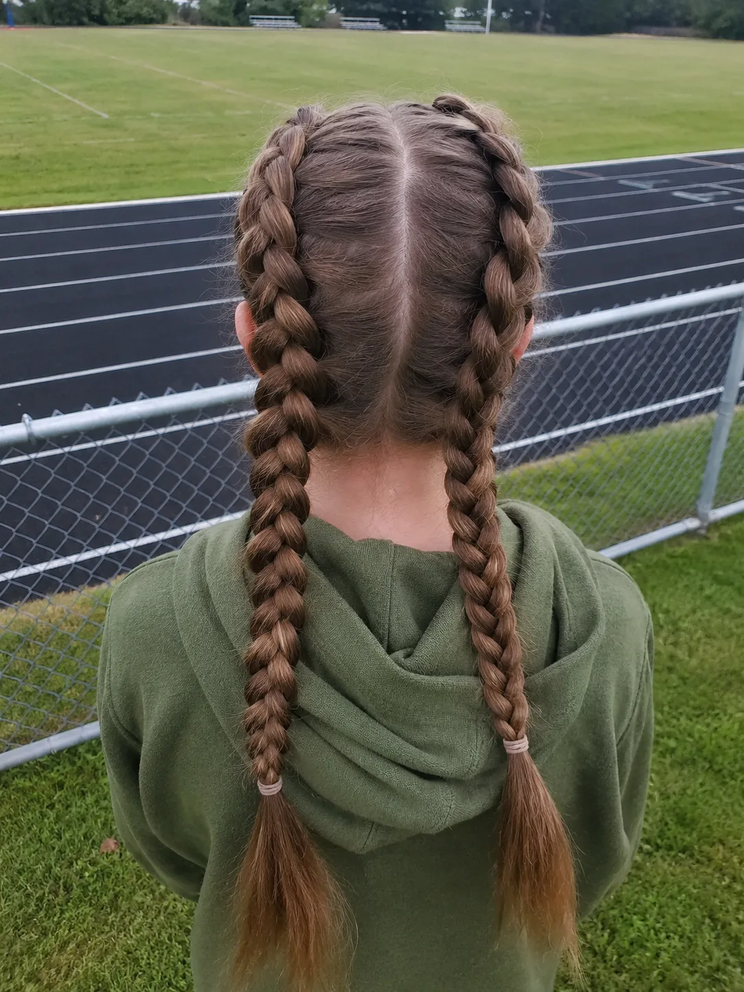 Child haircut dealing with dual hair transitions seamlessly across the crown