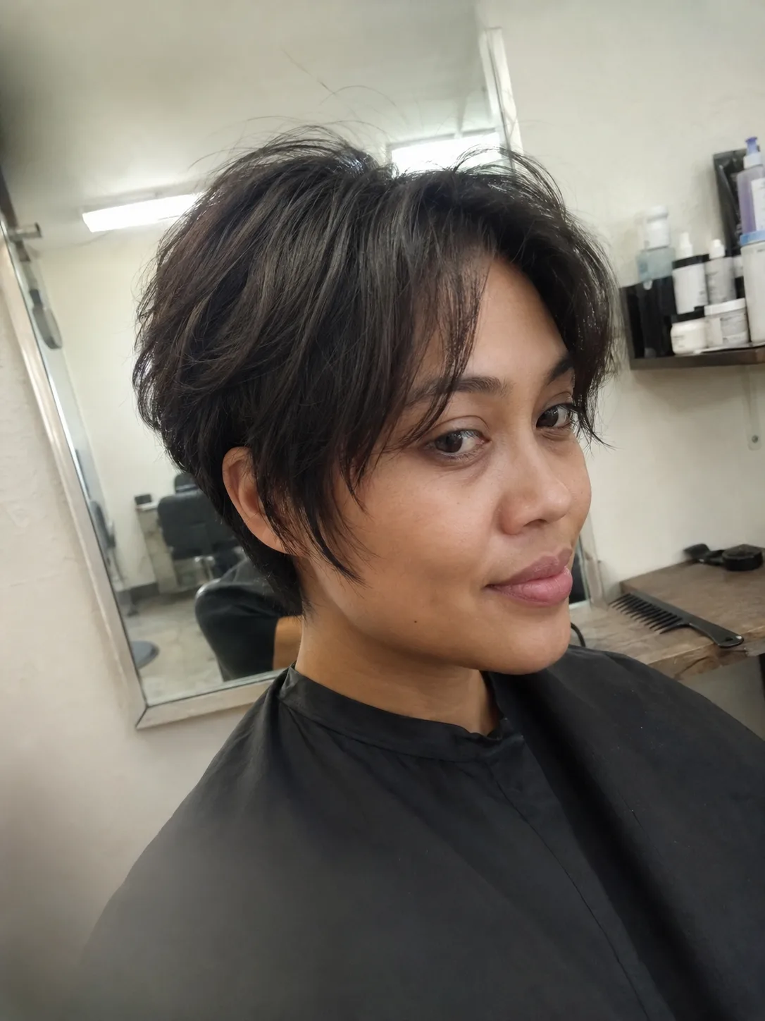 airy short Korean pixie bob with crown lift and soft layers