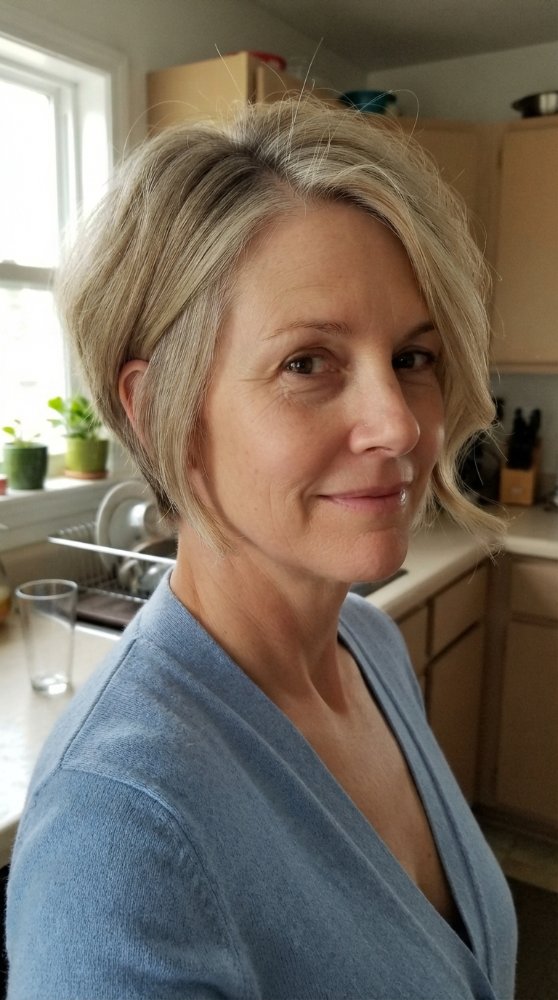 Light Blonde hair — short, sleek, smooth, sleek, soft