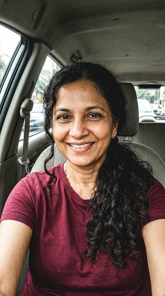 Curly Hairstyles for Women Over 50: Styling Guide & Cuts That Balance Shape and Upkeep